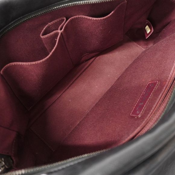 Chanel Matelasse Wallet on a Chain Lambskin Black Shoulder Bag - Picture 4 of 7